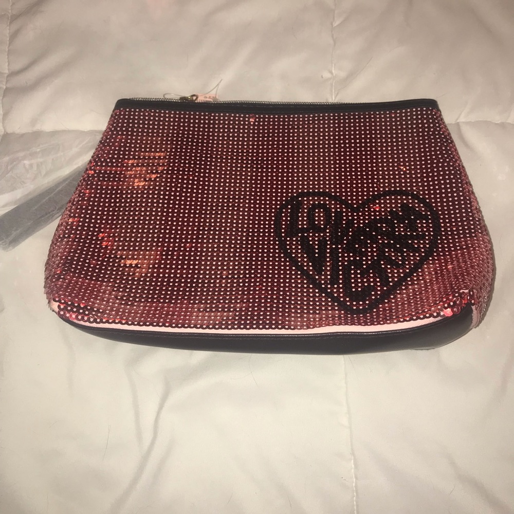 NWT Victoria’s Secret Cosmetic Bag